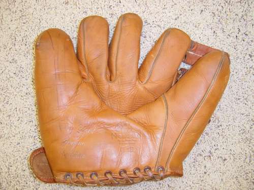 Tony York Nokona G12 3 Front